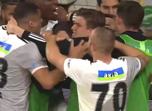 欧洲记者爆料视频播放,视频播放背后的惊人真相